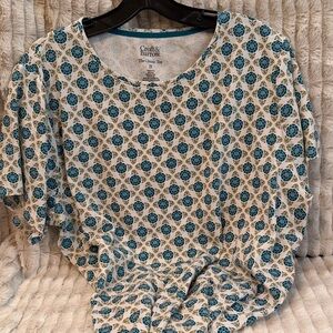 Croft & Barrow Women's Teal and White Geometric Tee